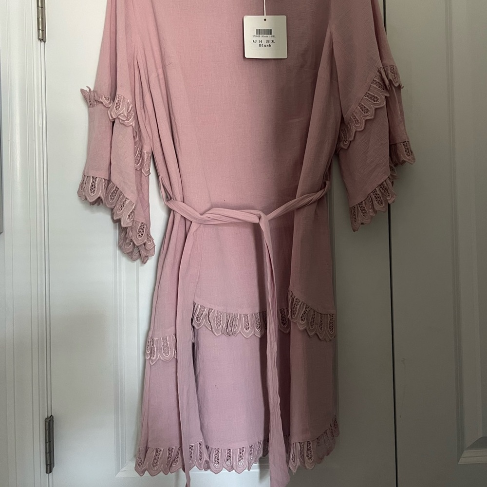 NWTS selfie Leslie dress- perfect for anything!